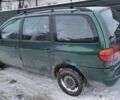 Зеленый Фольксваген Шаран, объемом двигателя 1.9 л и пробегом 400 тыс. км за 1500 $, фото 7 на Automoto.ua