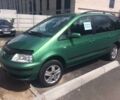 Зелений Фольксваген Шаран, об'ємом двигуна 1.8 л та пробігом 298 тис. км за 6900 $, фото 1 на Automoto.ua