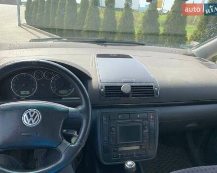 Зелений Фольксваген Шаран, об'ємом двигуна 1.9 л та пробігом 320 тис. км за 3000 $, фото 16 на Automoto.ua