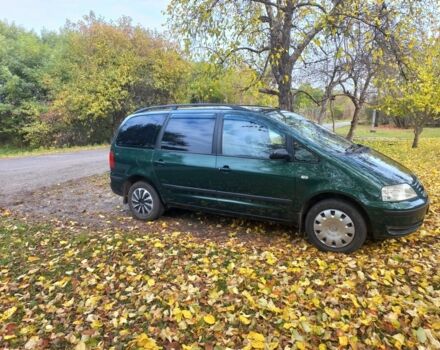 Зеленый Фольксваген Шаран, объемом двигателя 1.9 л и пробегом 347 тыс. км за 6000 $, фото 6 на Automoto.ua