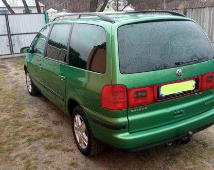 Зеленый Фольксваген Шаран, объемом двигателя 1.9 л и пробегом 300 тыс. км за 2200 $, фото 5 на Automoto.ua