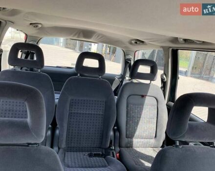 Зелений Фольксваген Шаран, об'ємом двигуна 1.9 л та пробігом 320 тис. км за 3000 $, фото 5 на Automoto.ua