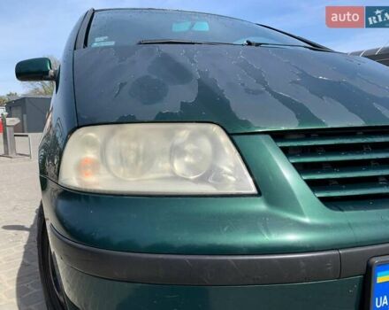 Зелений Фольксваген Шаран, об'ємом двигуна 1.9 л та пробігом 320 тис. км за 3000 $, фото 1 на Automoto.ua