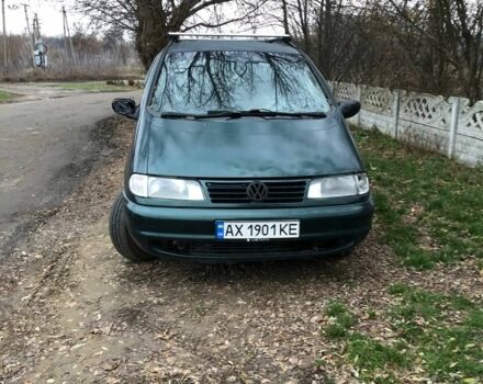 Зелений Фольксваген Шаран, об'ємом двигуна 1.9 л та пробігом 450 тис. км за 1500 $, фото 1 на Automoto.ua