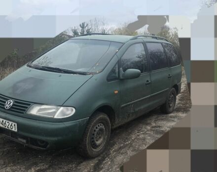 Зеленый Фольксваген Шаран, объемом двигателя 0 л и пробегом 398 тыс. км за 1548 $, фото 1 на Automoto.ua