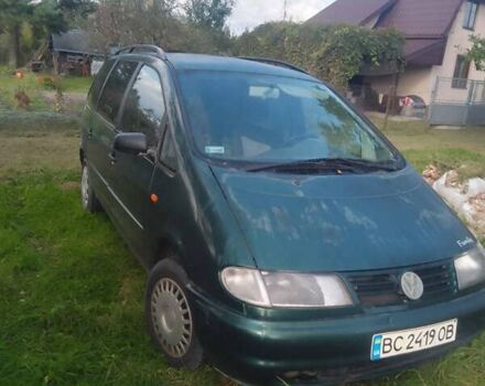 Зелений Фольксваген Шаран, об'ємом двигуна 1.9 л та пробігом 360 тис. км за 2800 $, фото 1 на Automoto.ua