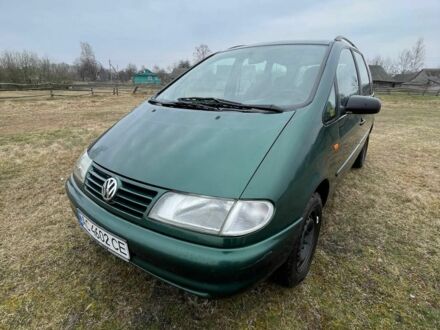 Фольксваген Шаран 1999 в Ратно на Automoto.ua Зеленый Фольксваген Шаран, объемом двигателя 1.9 л и пробегом 125 тыс. км за 3500 $, фото 1 на Automoto.ua