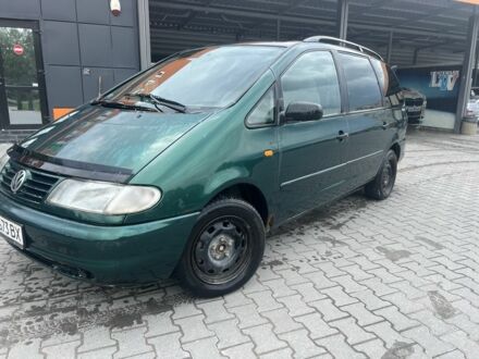 Фольксваген Шаран 1999 в Тернополе на Automoto.ua Зеленый Фольксваген Шаран, объемом двигателя 1.9 л и пробегом 320 тыс. км за 1999 $, фото 1 на Automoto.ua
