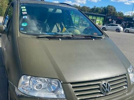 Фольксваген Шаран 2001 в Житомире на Automoto.ua Зеленый Фольксваген Шаран, объемом двигателя 1.9 л и пробегом 430 тыс. км за 2300 $, фото 1 на Automoto.ua