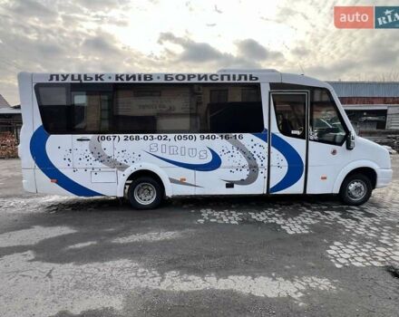 Белый Фольксваген Сириус, объемом двигателя 2.46 л и пробегом 500 тыс. км за 21000 $, фото 2 на Automoto.ua