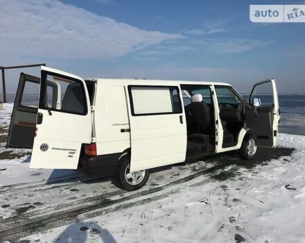 Білий Фольксваген T4 (Transporter) пасс., об'ємом двигуна 2.5 л та пробігом 360 тис. км за 6700 $, фото 14 на Automoto.ua