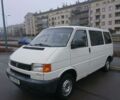 Білий Фольксваген T4 (Transporter) пасс., об'ємом двигуна 2.5 л та пробігом 397 тис. км за 5500 $, фото 1 на Automoto.ua