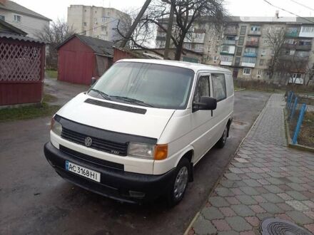Фольксваген T4 (Transporter) пасс. 1997 у Іваничі на Automoto.ua Білий Фольксваген T4 (Transporter) пасс., об'ємом двигуна 1.9 л та пробігом 400 тис. км за 4450 $, фото 1 на Automoto.ua