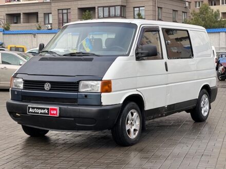 Білий Фольксваген T4 (Transporter) пасс., об'ємом двигуна 1.9 л та пробігом 353 тис. км за 5490 $, фото 1 на Automoto.ua