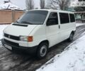 Білий Фольксваген T4 (Transporter) пасс., об'ємом двигуна 2.5 л та пробігом 217 тис. км за 6800 $, фото 1 на Automoto.ua