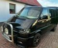 Чорний Фольксваген T4 (Transporter) пасс., об'ємом двигуна 2.5 л та пробігом 300 тис. км за 1200 $, фото 1 на Automoto.ua