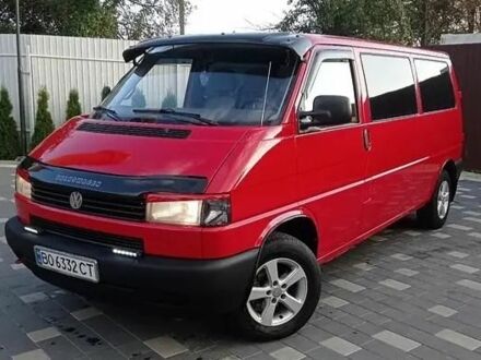 Червоний Фольксваген T4 (Transporter) пасс., об'ємом двигуна 2.5 л та пробігом 95 тис. км за 2000 $, фото 1 на Automoto.ua