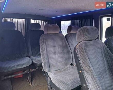 Жовтий Фольксваген T4 (Transporter) пасс., об'ємом двигуна 2.5 л та пробігом 460 тис. км за 7800 $, фото 7 на Automoto.ua