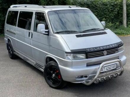Сірий Фольксваген T4 (Transporter) пасс., об'ємом двигуна 2.5 л та пробігом 96 тис. км за 2200 $, фото 1 на Automoto.ua
