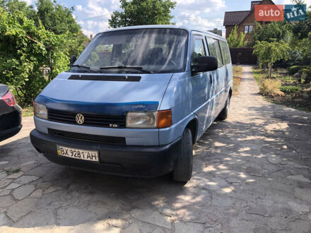 Фольксваген Т4 (Транспортер) пасс. 2003 в Каменце-Подольском на Automoto.ua Синий Фольксваген Т4 (Транспортер) пасс., объемом двигателя 2.5 л и пробегом 536 тыс. км за 6800 $, фото 1 на Automoto.ua