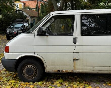 Белый Фольксваген Т4, объемом двигателя 2.5 л и пробегом 450 тыс. км за 4340 $, фото 10 на Automoto.ua