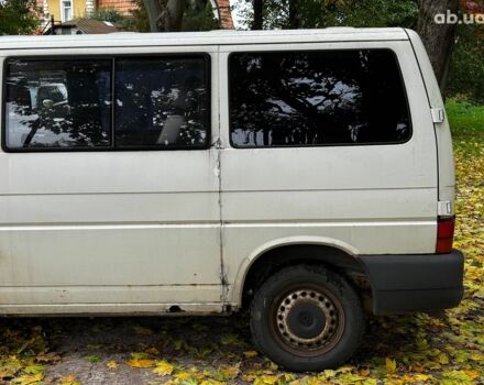 Белый Фольксваген Т4, объемом двигателя 2.5 л и пробегом 450 тыс. км за 4340 $, фото 9 на Automoto.ua
