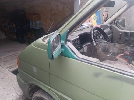 Фольксваген Т4, объемом двигателя 0 л и пробегом 0 тыс. км за 2700 $, фото 1 на Automoto.ua