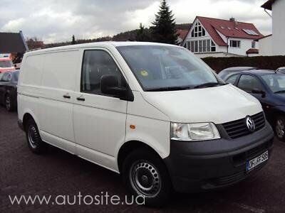 Фольксваген Т5 (Транспортєр) 2005 у Києві на Automoto.ua Жовтий Фольксваген Т5 (Транспортєр), об'ємом двигуна 1.9 л та пробігом 187 тис. км за 0 $, фото 1 на Automoto.ua