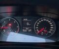 Серый Фольксваген Т6 (Транспортер) пасс., объемом двигателя 2 л и пробегом 240 тыс. км за 30500 $, фото 3 на Automoto.ua