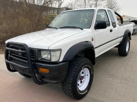 Фольксваген Таро 1994 у Львові на Automoto.ua Білий Фольксваген Таро, об'ємом двигуна 0 л та пробігом 276 тис. км за 2781 $, фото 1 на Automoto.ua