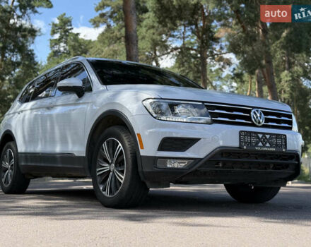 Белый Фольксваген Tiguan Allspace, объемом двигателя 2 л и пробегом 83 тыс. км за 21300 $, фото 28 на Automoto.ua