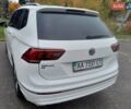 Білий Фольксваген Tiguan Allspace, об'ємом двигуна 2 л та пробігом 161 тис. км за 18200 $, фото 11 на Automoto.ua