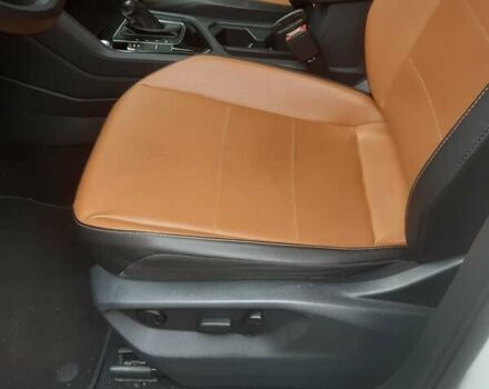 Білий Фольксваген Tiguan Allspace, об'ємом двигуна 2 л та пробігом 161 тис. км за 18200 $, фото 26 на Automoto.ua