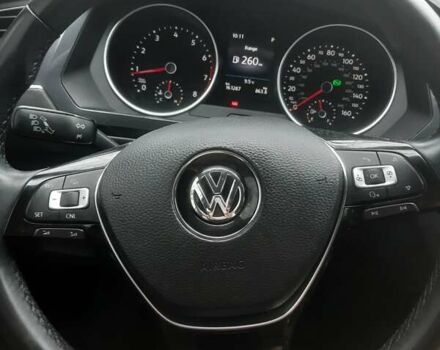 Білий Фольксваген Tiguan Allspace, об'ємом двигуна 2 л та пробігом 161 тис. км за 18200 $, фото 19 на Automoto.ua