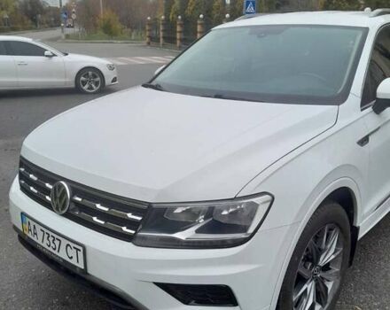 Білий Фольксваген Tiguan Allspace, об'ємом двигуна 2 л та пробігом 161 тис. км за 18200 $, фото 15 на Automoto.ua