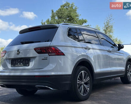 Белый Фольксваген Tiguan Allspace, объемом двигателя 2 л и пробегом 83 тыс. км за 21300 $, фото 39 на Automoto.ua