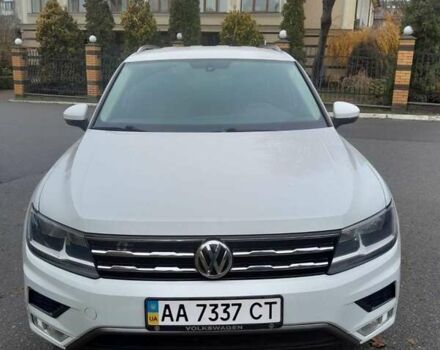 Білий Фольксваген Tiguan Allspace, об'ємом двигуна 2 л та пробігом 161 тис. км за 18200 $, фото 10 на Automoto.ua