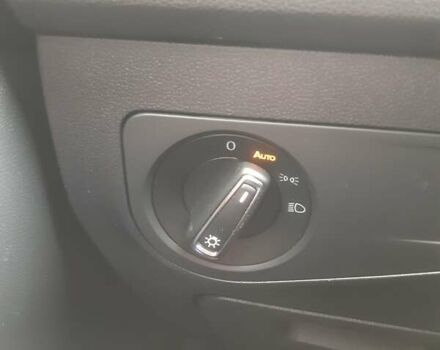 Білий Фольксваген Tiguan Allspace, об'ємом двигуна 2 л та пробігом 161 тис. км за 18200 $, фото 18 на Automoto.ua