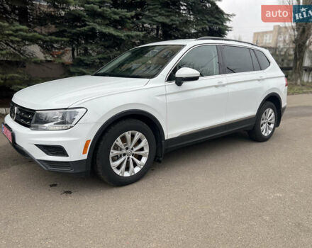 Білий Фольксваген Tiguan Allspace, об'ємом двигуна 1.98 л та пробігом 190 тис. км за 17500 $, фото 1 на Automoto.ua