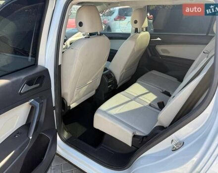 Белый Фольксваген Tiguan Allspace, объемом двигателя 2 л и пробегом 180 тыс. км за 12600 $, фото 13 на Automoto.ua
