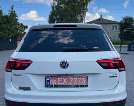 Белый Фольксваген Tiguan Allspace, объемом двигателя 1.98 л и пробегом 197 тыс. км за 16000 $, фото 2 на Automoto.ua