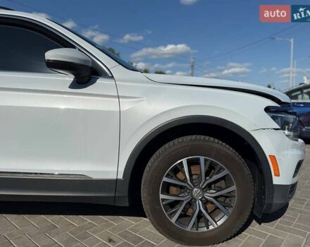 Белый Фольксваген Tiguan Allspace, объемом двигателя 2 л и пробегом 180 тыс. км за 12600 $, фото 5 на Automoto.ua