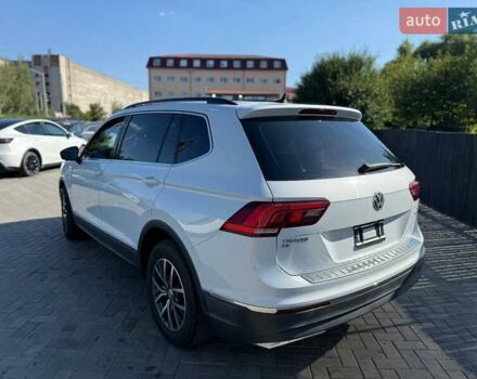Белый Фольксваген Tiguan Allspace, объемом двигателя 2 л и пробегом 180 тыс. км за 12600 $, фото 3 на Automoto.ua