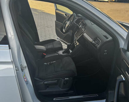 Белый Фольксваген Tiguan Allspace, объемом двигателя 0 л и пробегом 194 тыс. км за 28500 $, фото 31 на Automoto.ua