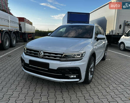 Белый Фольксваген Tiguan Allspace, объемом двигателя 0 л и пробегом 194 тыс. км за 28500 $, фото 2 на Automoto.ua