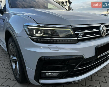Белый Фольксваген Tiguan Allspace, объемом двигателя 0 л и пробегом 194 тыс. км за 28500 $, фото 7 на Automoto.ua