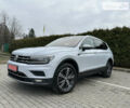 Белый Фольксваген Tiguan Allspace, объемом двигателя 2 л и пробегом 178 тыс. км за 29999 $, фото 1 на Automoto.ua