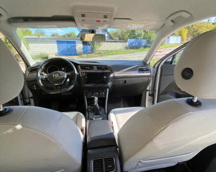 Фольксваген Tiguan Allspace 2018 в Виннице на Automoto.ua Белый Фольксваген Tiguan Allspace, объемом двигателя 2 л и пробегом 197 тыс. км за 18200 $, фото 9 на Automoto.ua