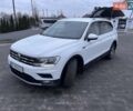 Білий Фольксваген Tiguan Allspace, об'ємом двигуна 1.98 л та пробігом 210 тис. км за 25000 $, фото 1 на Automoto.ua