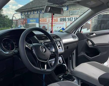 Белый Фольксваген Tiguan Allspace, объемом двигателя 1.98 л и пробегом 197 тыс. км за 16000 $, фото 10 на Automoto.ua